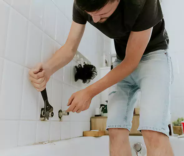 Affordable Bathtub Faucet Replacement in Country Club: Choose Experienced Local Technicians