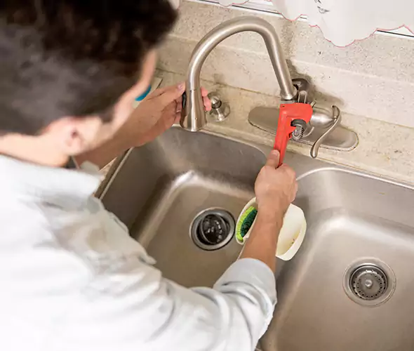 Professional Sink Repair Specialist in Country Club, FL: Schedule Reliable Sink Fixing Services with Us