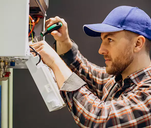 Expert Tankless Water Heater Plumber in Country Club, FL