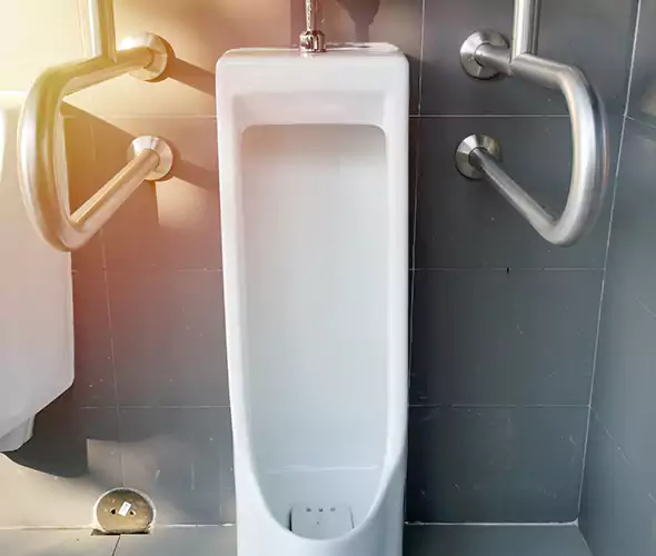 Expert Urinal Installation in Country Club, FL: Schedule Reliable Plumbing Services with Us