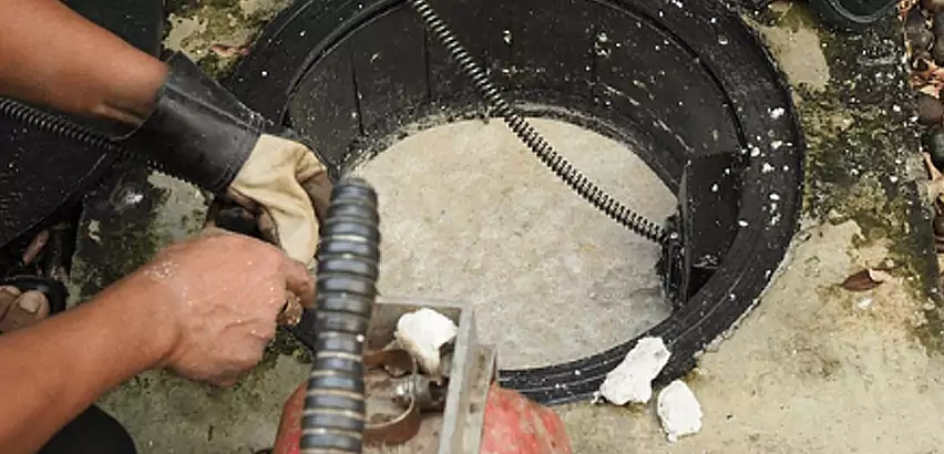 Fat Trap Cleaning in Country Club, FL