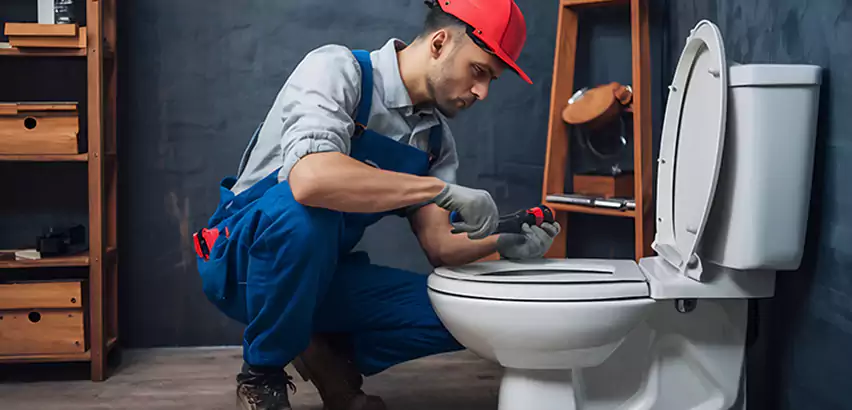 Commode Repair in Country Club, FL