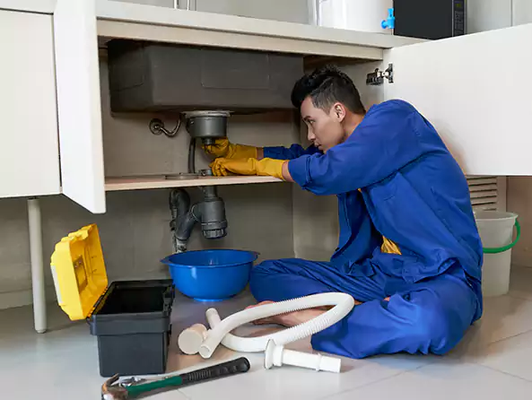 Why Choose Country Club Plumbers for Drain Cleaning in Country Club, FL?