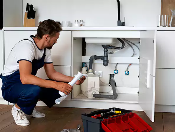 Why Choose Country Club Plumbers for Insinkerator Installation in Country Club, FL?