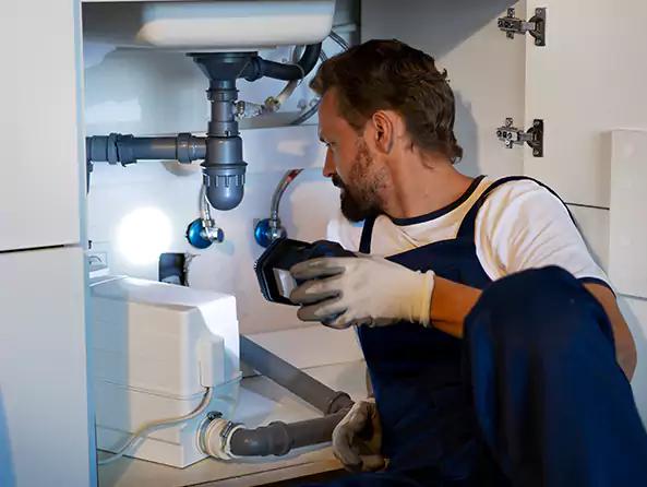 Why Choose Country Club Plumbers for Water Leak Repair in Country Club, FL?